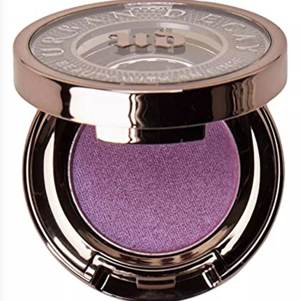 Urban Decay ~ ‘ASPHYXIA’ Eyeshadow Single ~ VERY RARE & HTF ~ NIB